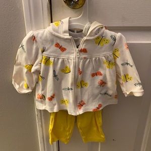 Just for you by Carter’s. BabyGirl outfit. Size 3 months.